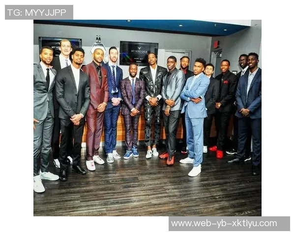 爵士训练营热闹非凡德隆韦德携手出镜贝利乐福同场助阵